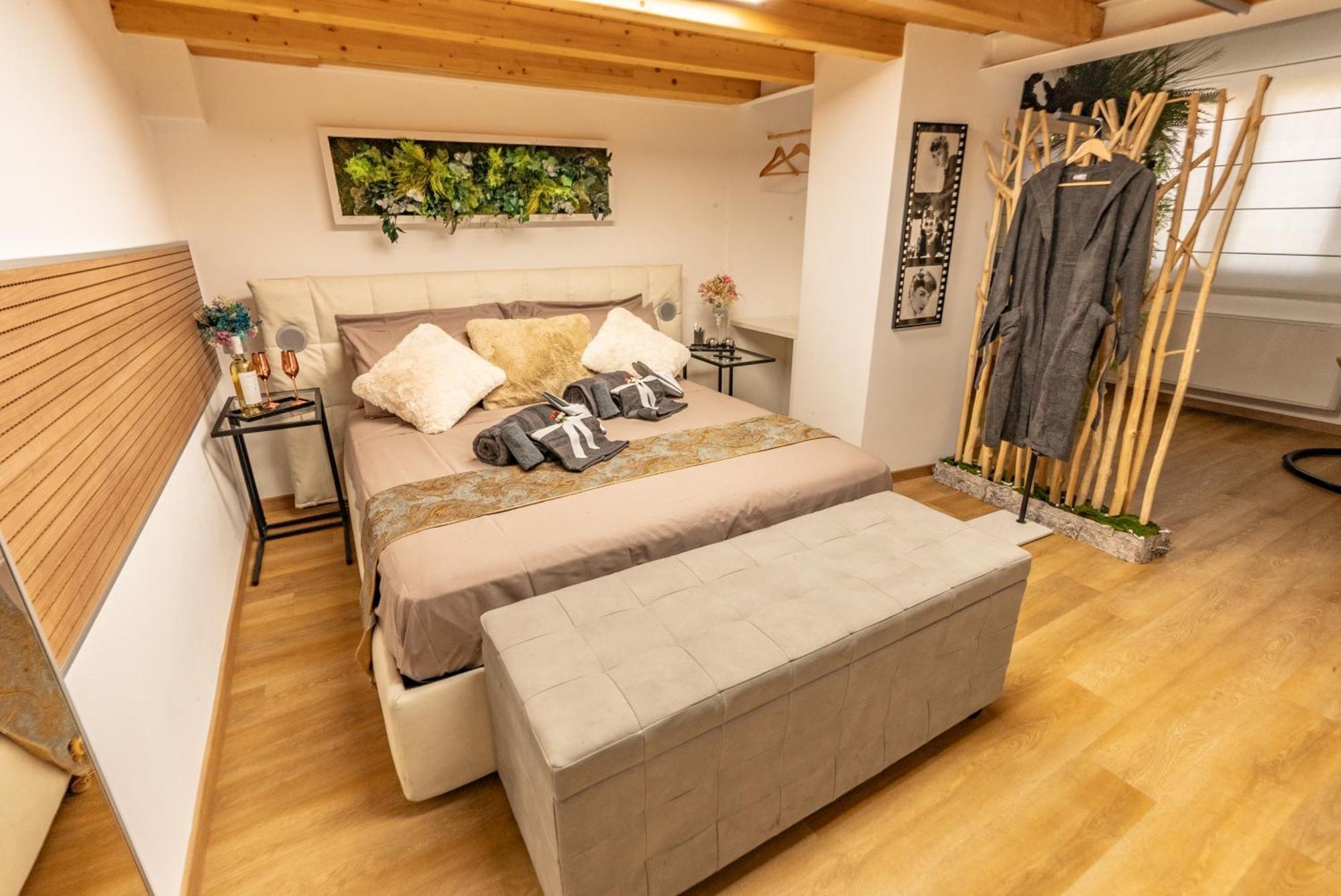 Luxe & Central Haven - Jacuzzi, Sauna, Steam, Private Parking Комо Екстер'єр фото